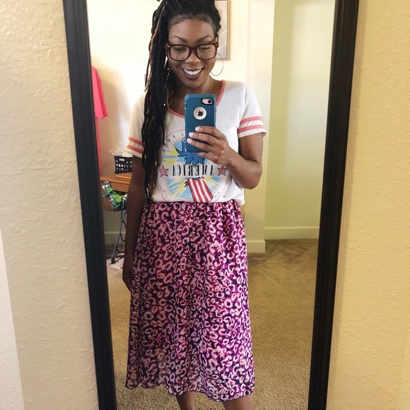 LuLaRoe Cheetah Print Lola Midi Skirt - Picture 2 of 7